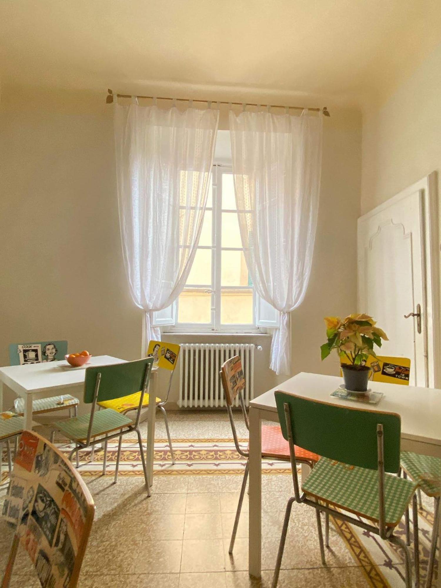 Le Violette Hotel Лука Екстериор снимка
