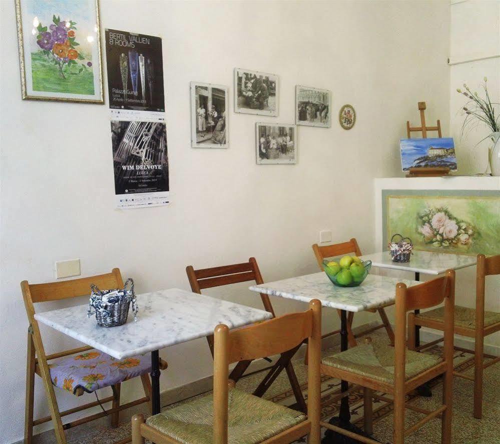 Le Violette Hotel Лука Екстериор снимка