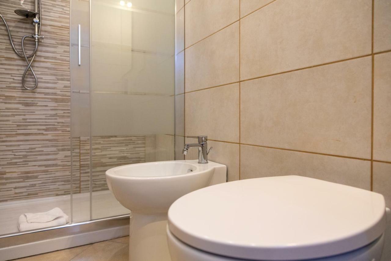 Le Violette Hotel Лука Екстериор снимка